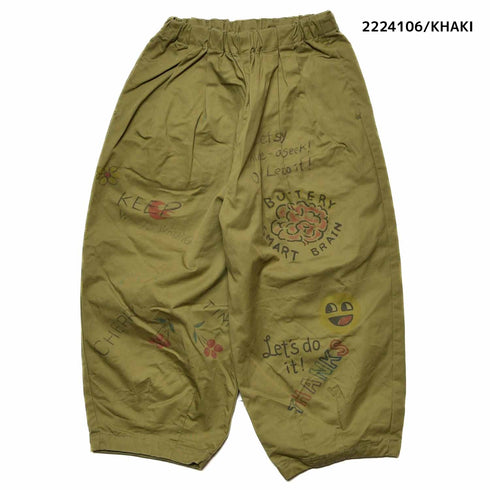 【130~150】★NEEDLEWORKS★ギャバ落書きタックワイドパンツ(2224106j)